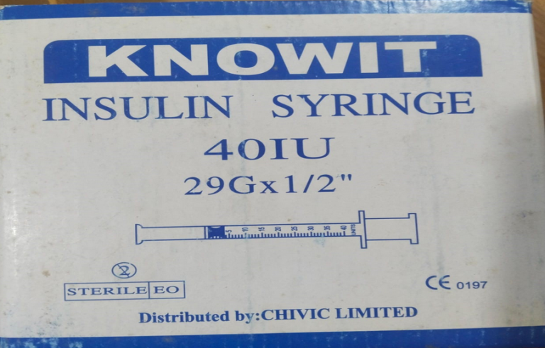 NafdacAgency's tweet photo. Public Alert No. 02/2025.
Illegal Distribution and Sale of Substandard and Falsified (SF) Knowit Insulin Syringe 40 IU 29g X 1/2
#NafdacALERTS

Read more ➡️ https://t.co/29Q8op6lcr https://t.co/kSg0KvQ9sD