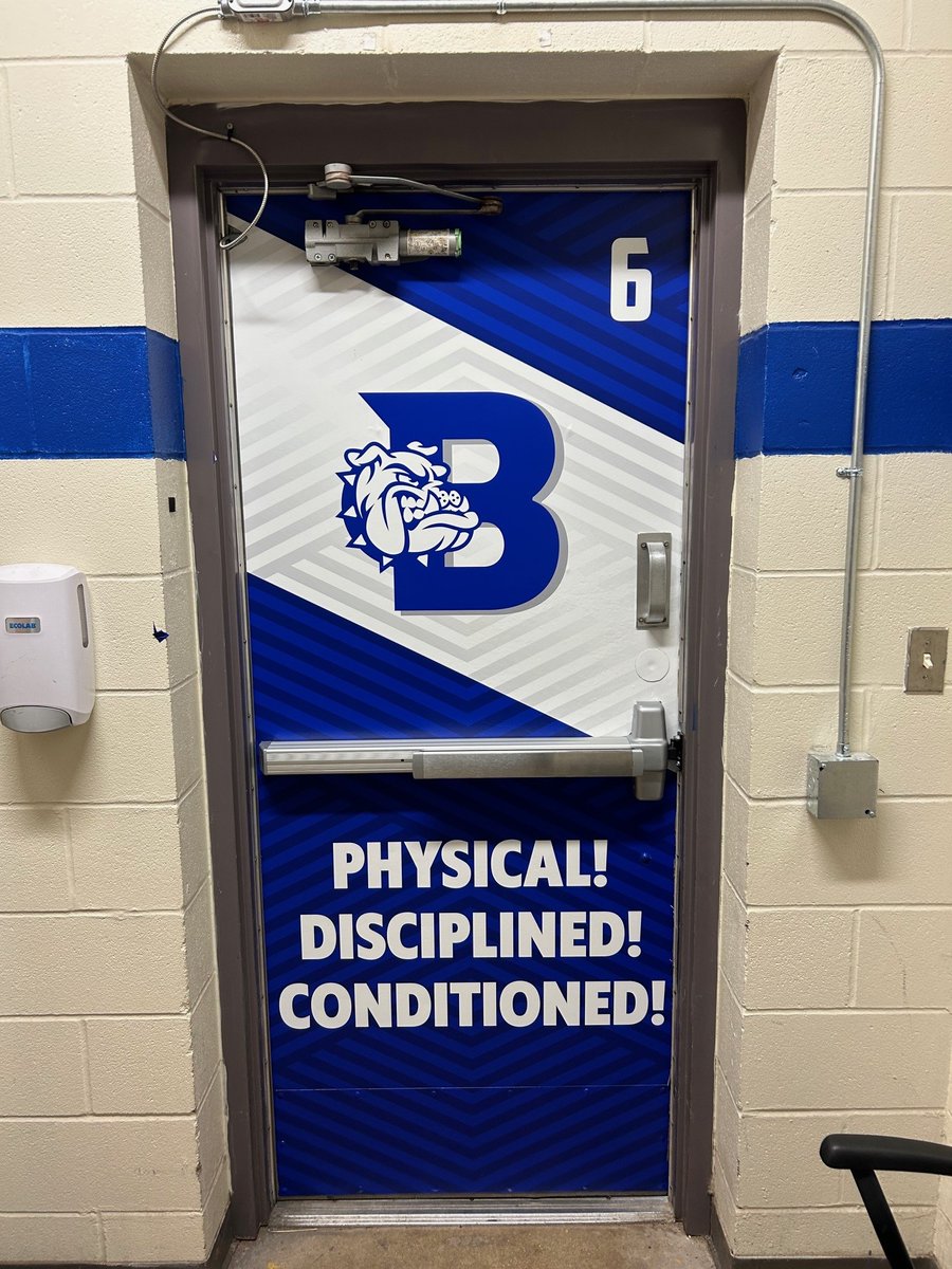 TheSignChamp's tweet photo. Door graphics are an such an affordable way to spruce up a locker room or an office!!! Bandera High School added to their campus graphics recently with these additions! @BHS_DogsSports @BanderaHigh #SignChamp #BrandYourSchool #BrandYourProgram #customgraphics #doorgraphics #graphicdesign #SchoolBranding