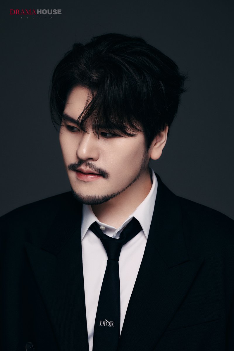 𝑵𝒆𝒘 𝑷𝒓𝒐𝒇𝒊𝒍𝒆✨️_1

𝖩𝖾𝗈𝗇𝗀 𝖬𝗂𝗇𝗌𝖾𝗈𝗇𝗀

#LAPOEM #라포엠
#정민성 #JeongMinseong