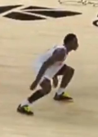 this being a few seconds apart from eachother lowkey scares me