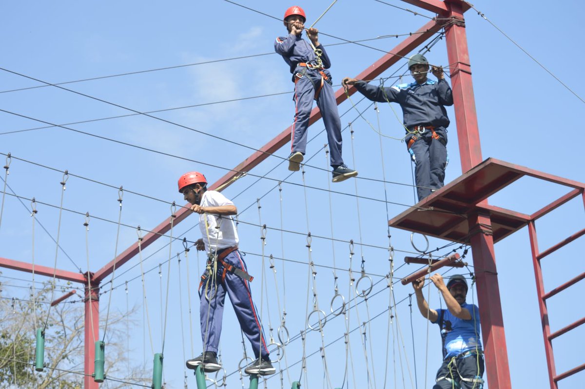BSF_BIAAT's tweet photo. 05 days #adventure training module for the #NCC cadets of Uttrakhand region commenced on 3rd March at BSF institute of adventure and advance training (BIAAT), Dehradun.
#MHA
#BSF https://t.co/mTRh1XTfwe