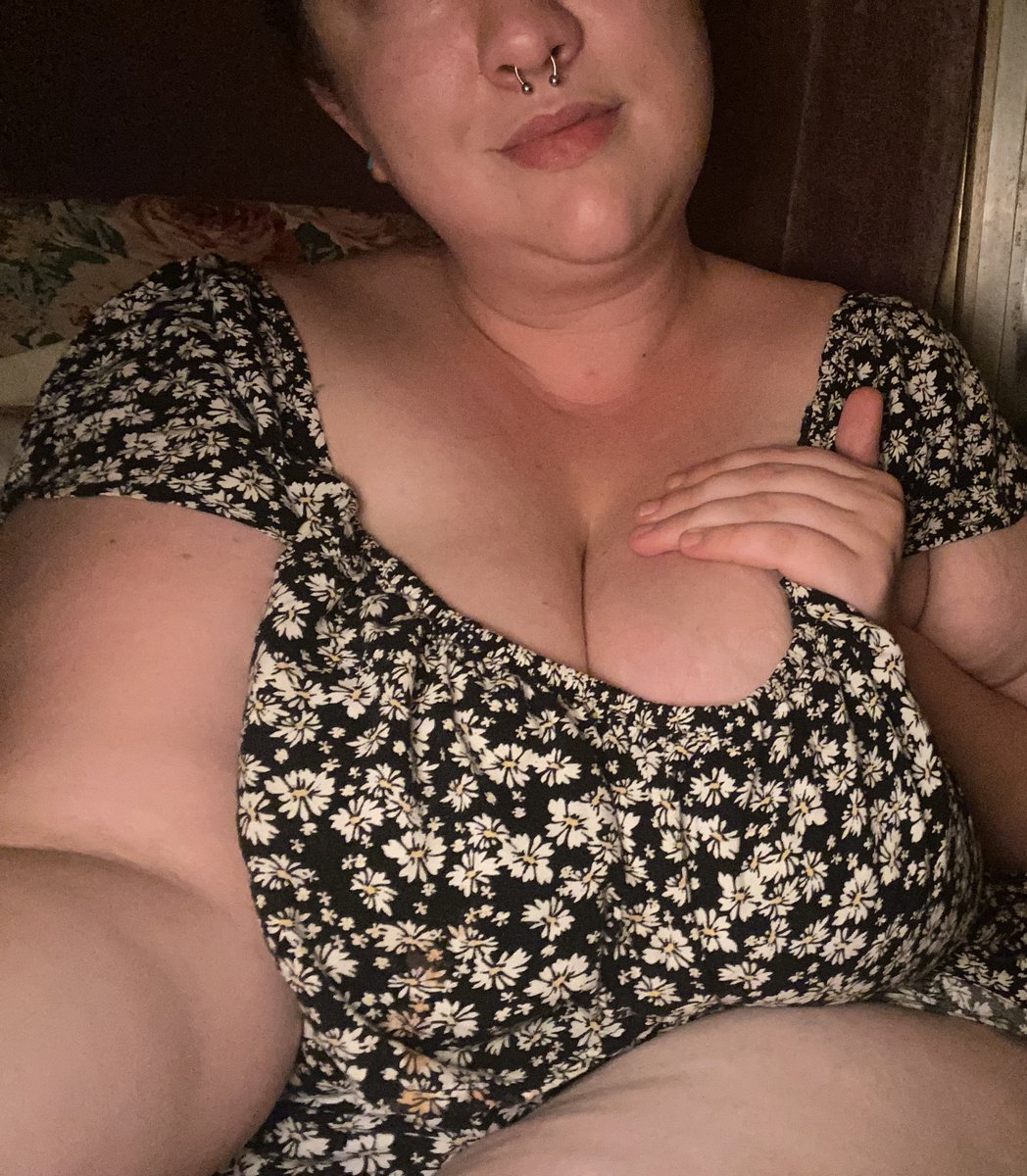 🌶️ 🔗 in bio 
#sellingcontent #bbw #bigtitsmomِ