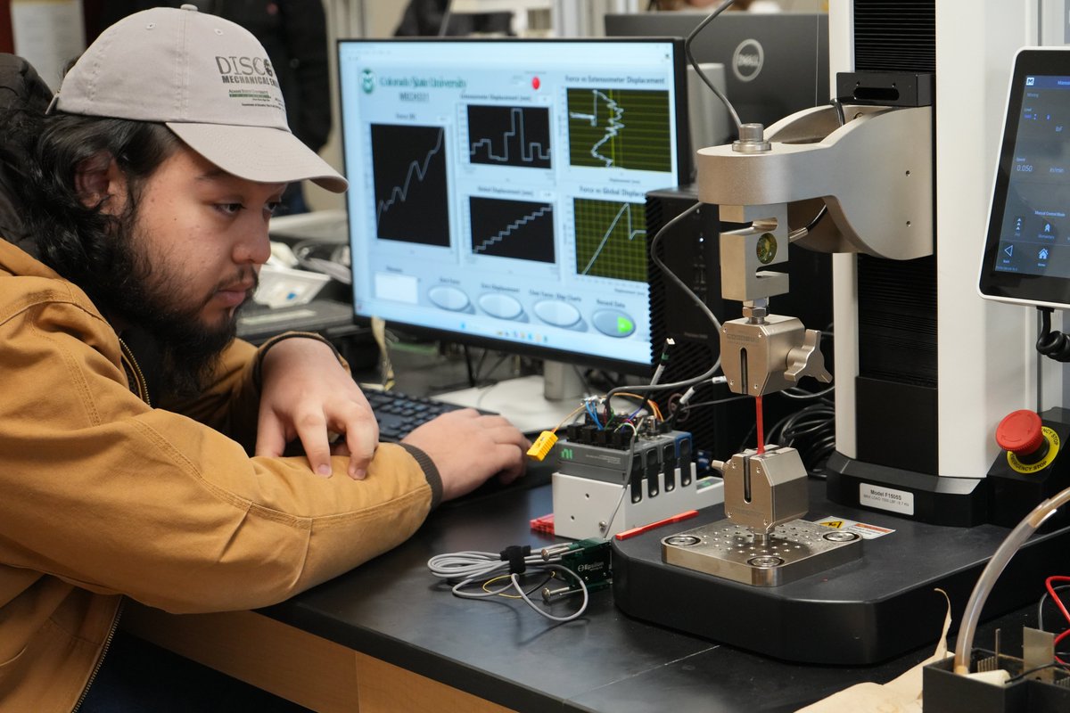 AdamStateCSUme's tweet image. Adams State Discovery Day welcomed 50 San Luis Valley high schoolers exploring STEM careers! From building marble drop rollercoasters to modifying LEGO cars, they got hands-on with real engineering challenges. Future engineers in action! #STEM #csumechengr #adamsstateuniv #csueng