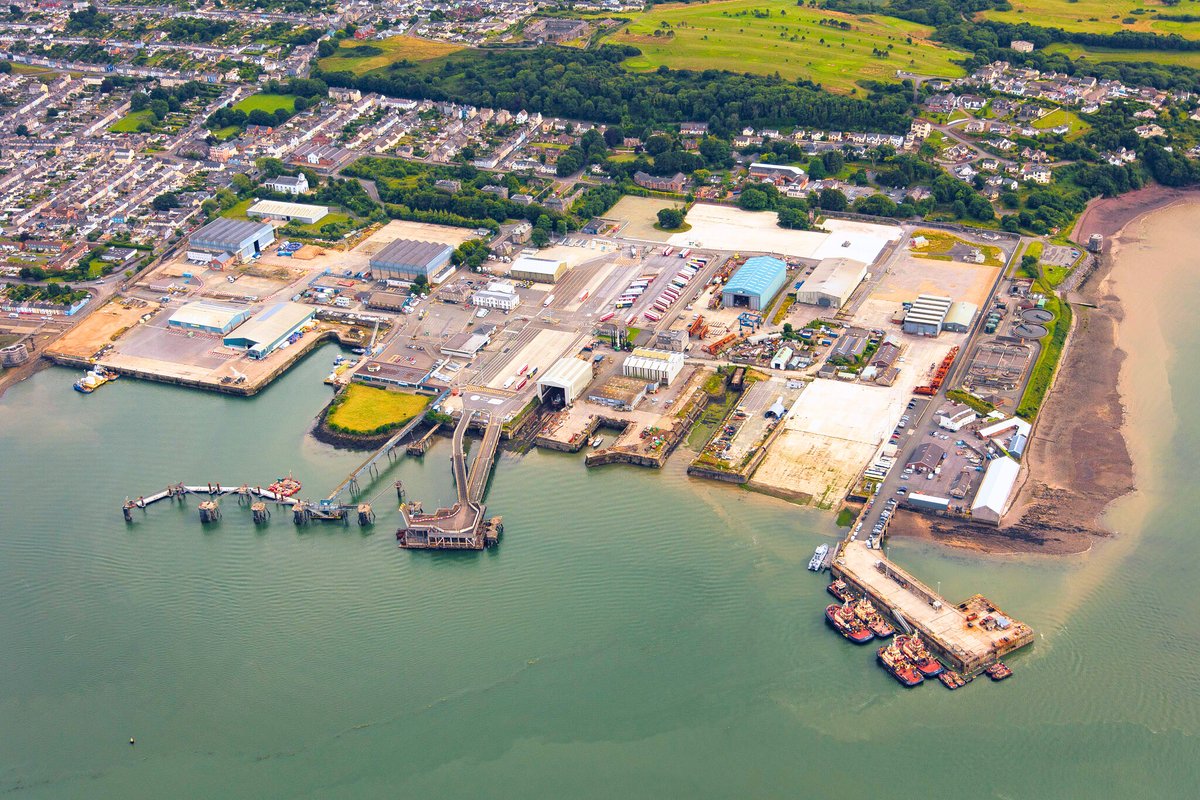 Join us on Thursday 13th March for our Commercial Property Open Day and explore available office spaces, industrial units, and workshops.

Secure your viewing slot today! 👇
forms.office.com/Pages/Response…

#QuayWatch #CommercialPropertytoLet