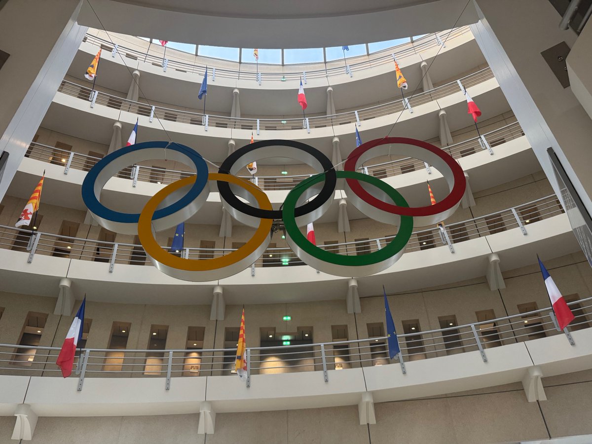 [EVENEMENT❄️] Lancement ce jour par <a href="/RenaudMuselier/">Renaud Muselier</a> du Parlement des Jeux d'hiver 2030🚀Dans cette belle aventure qui commence et qui associe déjà élus et sportifs <a href="/MaRegionSud/">Région Sud</a> vous invite à donner votre avis pour construire les Jeux de demain : lnkd.in/dhXXatp2