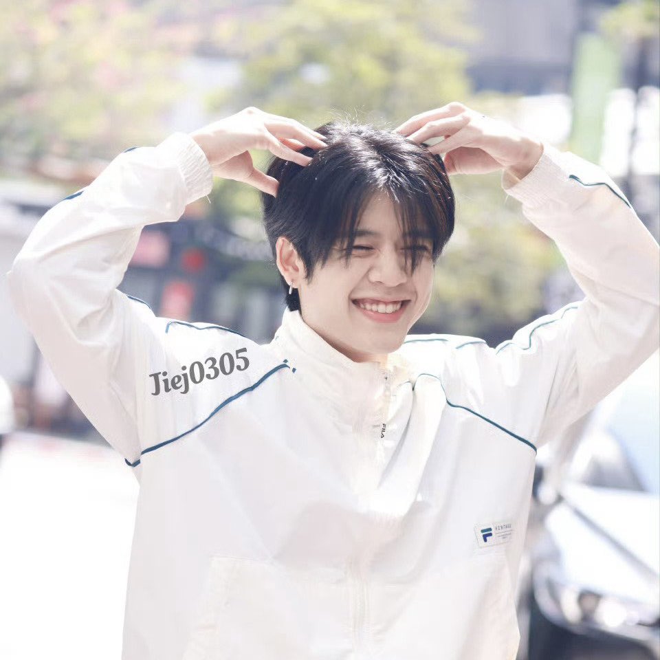beomdocute's tweet photo. พาเฮียน้องดรณ์หูหมาบ๊อกแบ๊กมาบอกฝันดีคั๊บ 🐶

#DORN #佑泷 #DornKhumraj 
#CHUANGAsiaS2 #CHUANGAsia https://t.co/bWB8GpUoKa