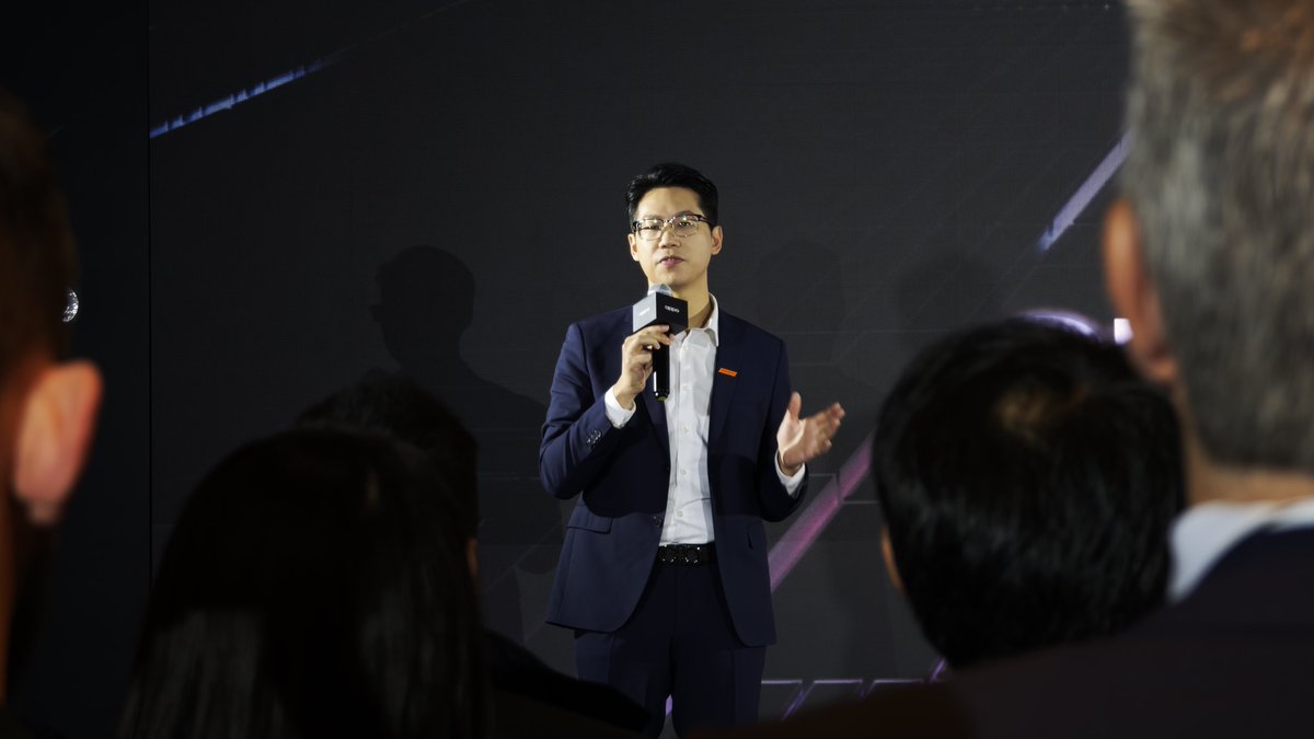We're at <a href="/OPPOIreland/">OPPO Ireland</a> AI Tech Summit learning about all the upcoming AI developments and new features coming to their devices. #OppoAITechsummit <a href="/OPPOMobileUK/">OPPO UK</a>