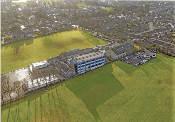 Castle_Hall's tweet image. It&apos;s National Offer Day! 💙
A warm welcome to all students offered a place at Castle Hall Academy for September 2025!
A welcome letter has been emailed home today 📥
#AcademicExcellence #DevelopingCharacter #RaisingAspirations