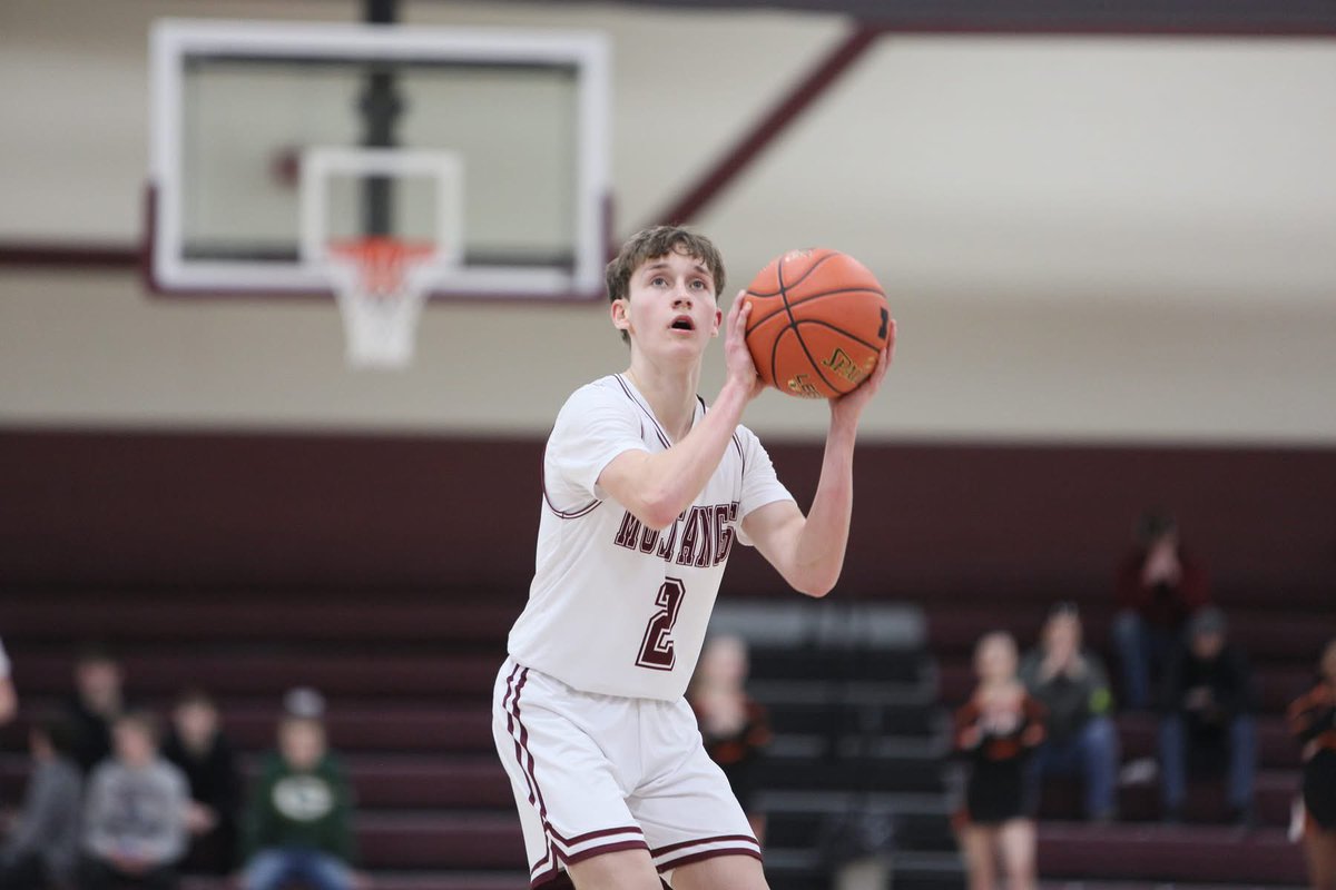 Mustangs in the record book!

Senior Brayden Ridder joined the career 3FGM all-time list with his 75 career makes. This ranks Brayden 9th all-time in 3FGM! Congrats Brayden!