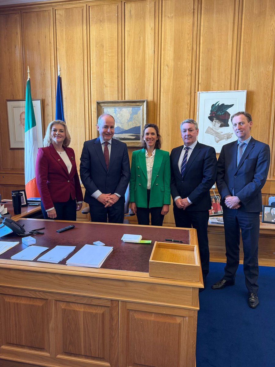 Cynthia Ní Mhurchú MEP (@cynimhurchu) on Twitter photo In Dublin today with my FF colleagues to join An Taoiseach <a href="/MichealMartinTD/">Micheál Martin</a> in welcoming <a href="/RenewEurope/">Renew Europe</a> President <a href="/ValerieHayer/">Valérie Hayer</a> to 🇮🇪
We discussed the important impact the Irish presidency can have for the whole of Europe in the second half of 2026. 🇪🇺🇮🇪
Beirimis bua le chéile In Dublin today with my FF colleagues to join An Taoiseach <a href="/MichealMartinTD/">Micheál Martin</a> in welcoming <a href="/RenewEurope/">Renew Europe</a> President <a href="/ValerieHayer/">Valérie Hayer</a> to 🇮🇪
We discussed the important impact the Irish presidency can have for the whole of Europe in the second half of 2026. 🇪🇺🇮🇪
Beirimis bua le chéile