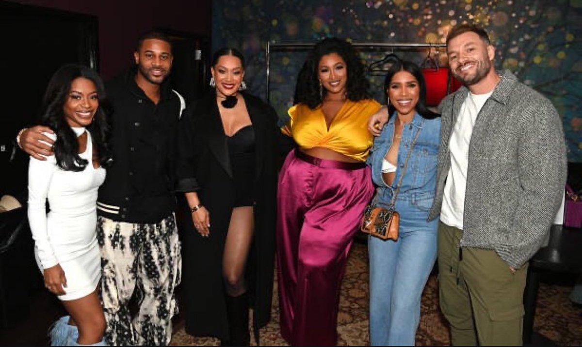 luv4_zatima's tweet photo. ๐ซถ๐พ๐ซถ๐พ๐ซถ๐พ๐ซถ๐พ #luvcrystalrenee #jasminbrown #gochahawkins #kimblackwell #kips #kipslive #keepitpositivesweetie #SistasOnBET #ZatimaOnBETPlus https://t.co/gHZ6hfKyf0
