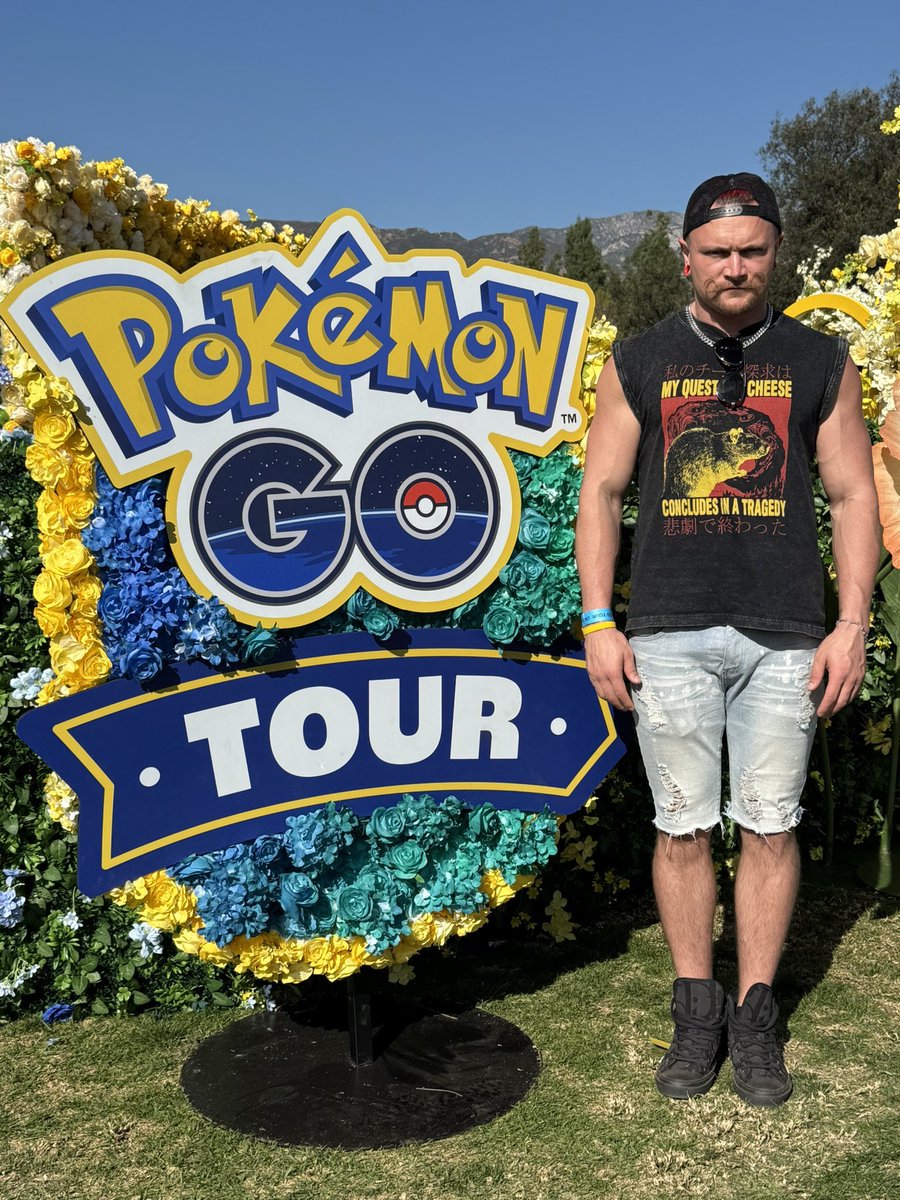 I caught them all!

🌮 🦖