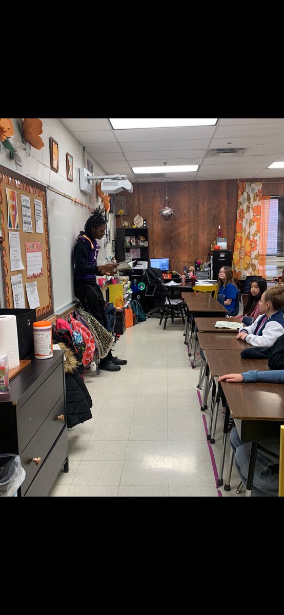Brandon Thomas (@b_thomas07) on Twitter photo Had fun reading and talking to the kids at pleasant hill and blessed to show up as a <a href="/Fball_DC/">Desoto Central Football</a> Player Coach always tells us โthe best players are the best peopleโ #agtg <a href="/CoachWolfeDCHS/">Will Wolfe</a> <a href="/CoachPPrice/">Pearce Price</a> Had fun reading and talking to the kids at pleasant hill and blessed to show up as a <a href="/Fball_DC/">Desoto Central Football</a> Player Coach always tells us โthe best players are the best peopleโ #agtg <a href="/CoachWolfeDCHS/">Will Wolfe</a> <a href="/CoachPPrice/">Pearce Price</a>