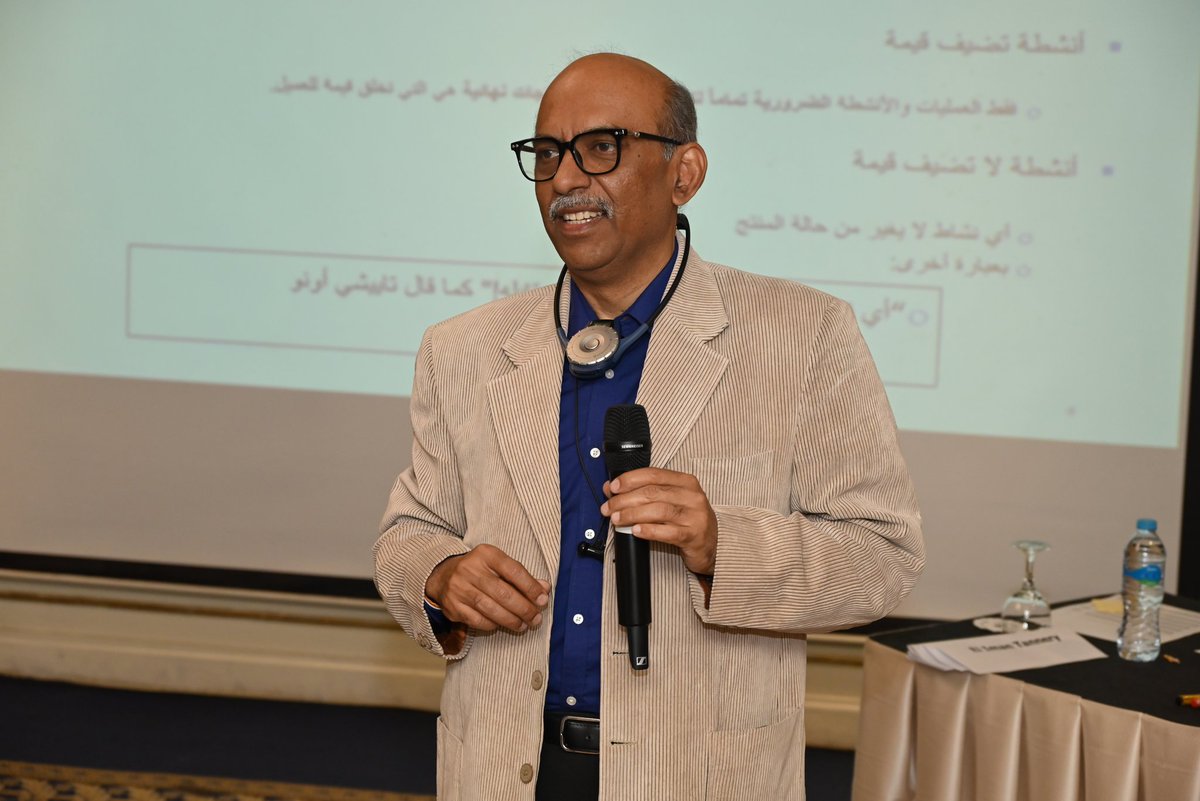 10 of Egypt’s marble &amp; leather tanning SMEs set up plans to foster social dialogue &amp; cooperation - as part of our Sustaining Competitive and Responsible Enterprises training! 🚀
With <a href="/aics_it/">AICS Cooperazione_it</a> &amp; <a href="/mti_egypt/">وزارة الصناعة المصرية</a>, we support productivity &amp; competitiveness!
🔗shorturl.at/9ZUSc