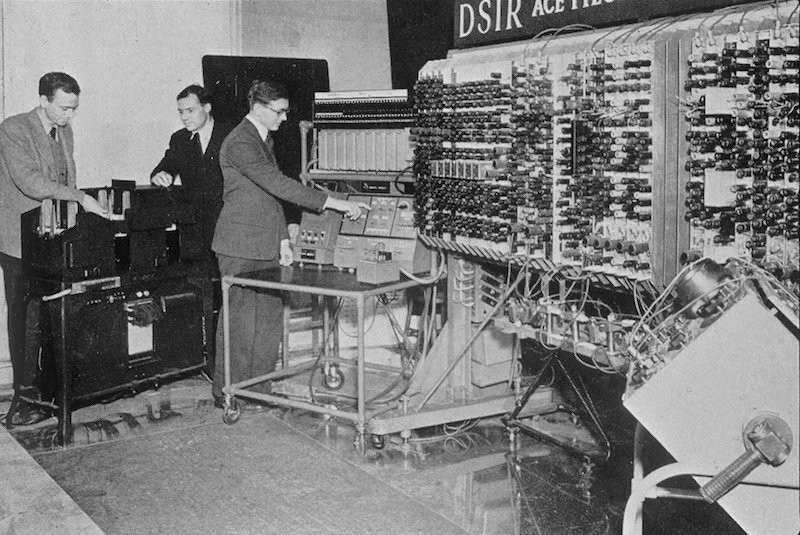 im_jonooo's tweet image. Generative audio has a rich history, from early algorithmic composition to today's AI-driven music.
Let’s take a chronological journey through its evolution, highlighting key artists and pivotal moments in generative music 🧵👇