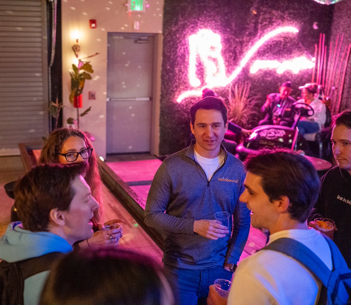 coinbound's tweet image. A huge thank you to everyone who made our ETH Denver happy hour a success!

It was so nice to connect IRL with everyone and discuss Web3 marketing.

(100+ photo download link in comments)