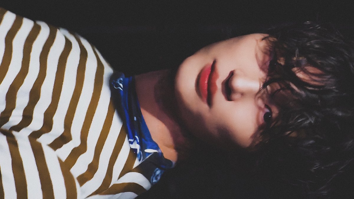 250303 PRADA Instagram

Prada Ambassador Byeon wooseok at the Prada FW25 Womenswear Show

▶️ instagram.com/reel/DGuwPzAN3…

스샷 보정

#변우석 #ByeonWooSeok