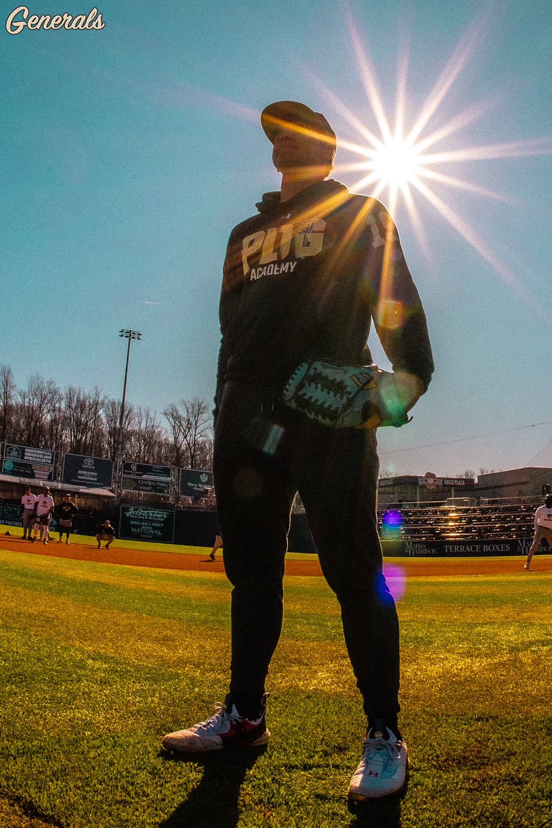 PDGABASEBALL's tweet photo. Pre-trip work

#GoGold | #PTBAW | #BurgTough https://t.co/GbzFoAV3hG