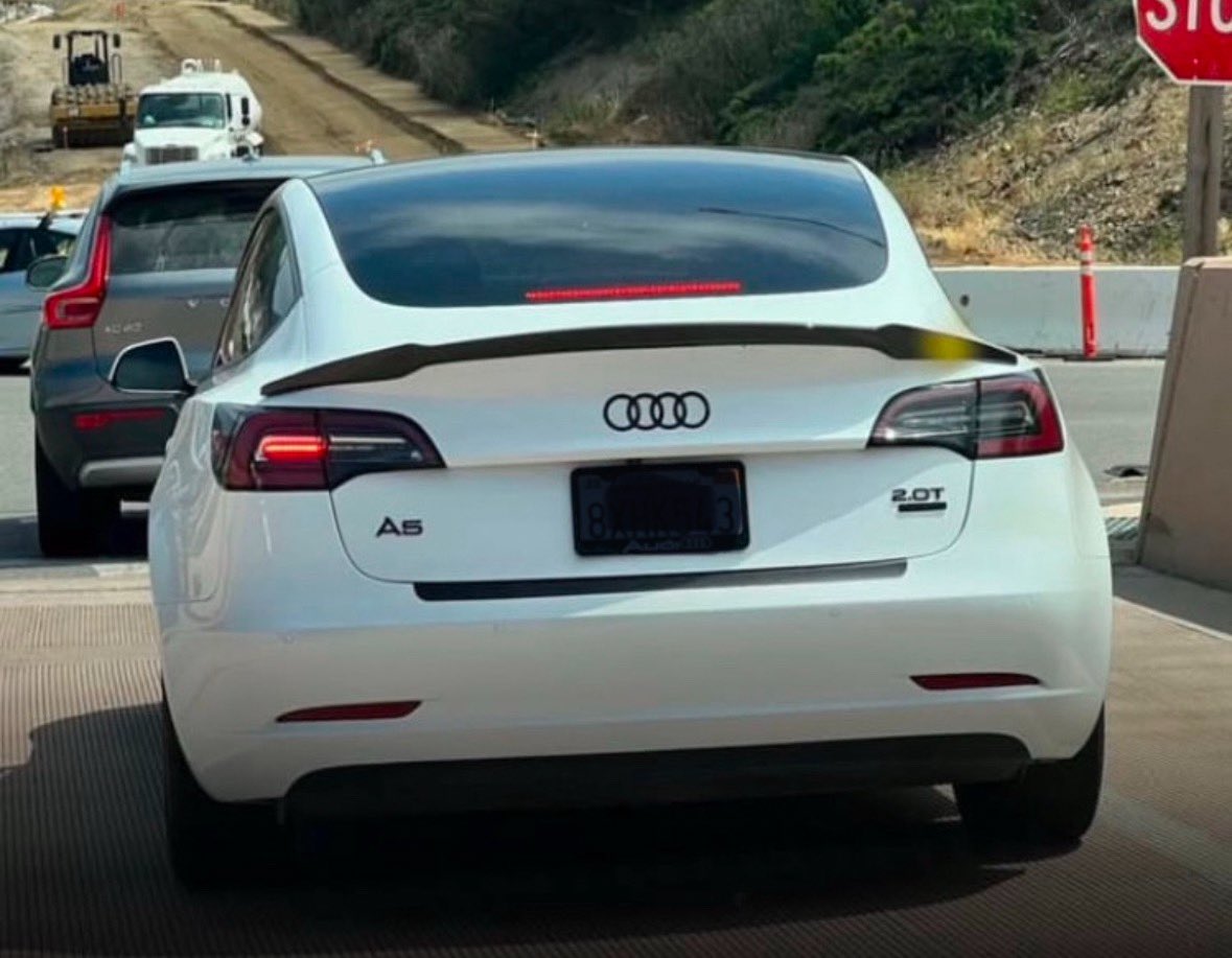 😂😂😂😂 netter Versuch 🥴