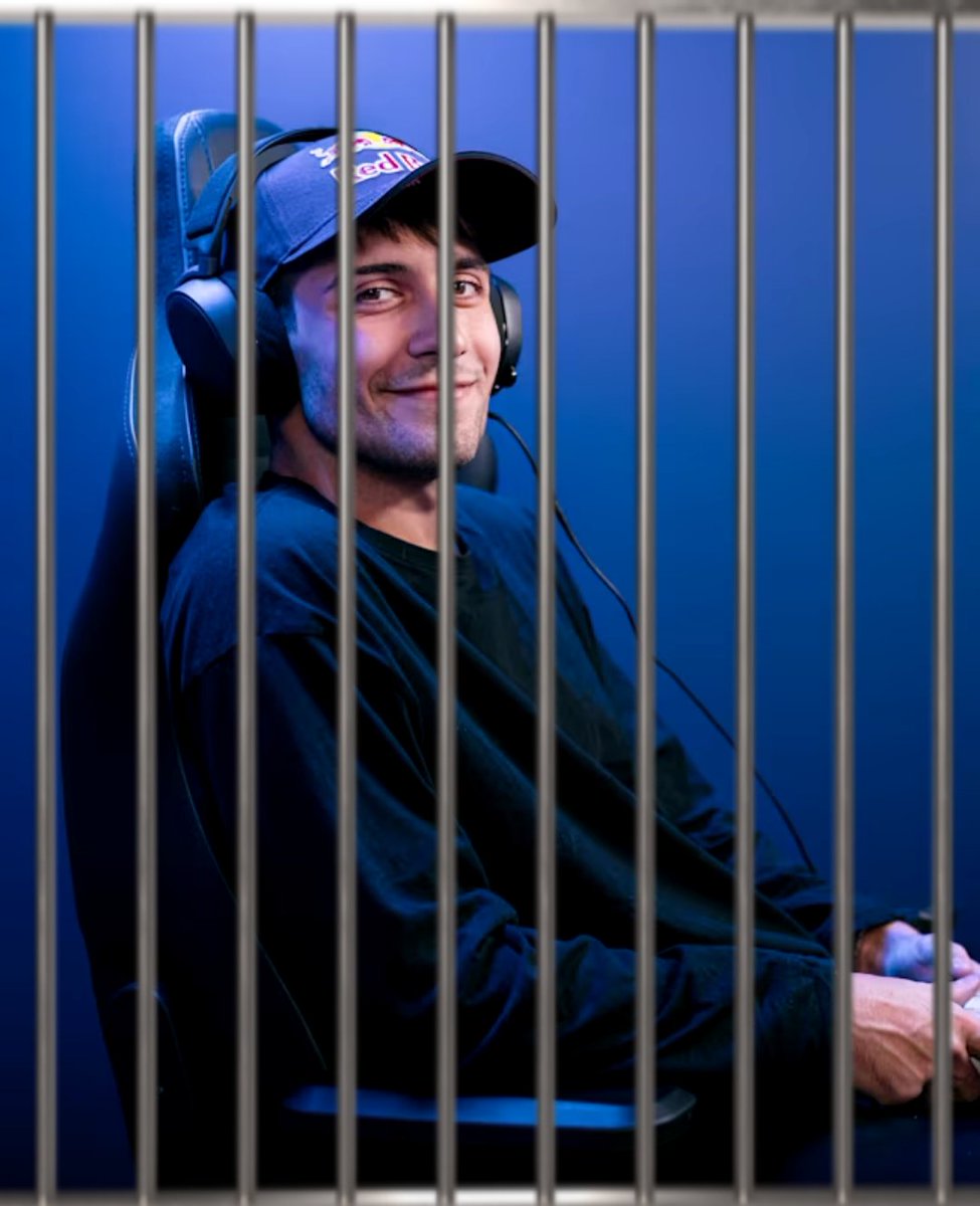 🚨ULTIM'ORA DAL GIAPPONE🚨

Arrestato il noto streamer Gianmarco Tocco alle ore 3:01 locali per disturbo alla quiete pubblica, i passanti hanno spiegato alle forze dell'ordine che l'uomo era impazzito sparando numerose blasfemie che i passanti non sono riusciti a decifrare.