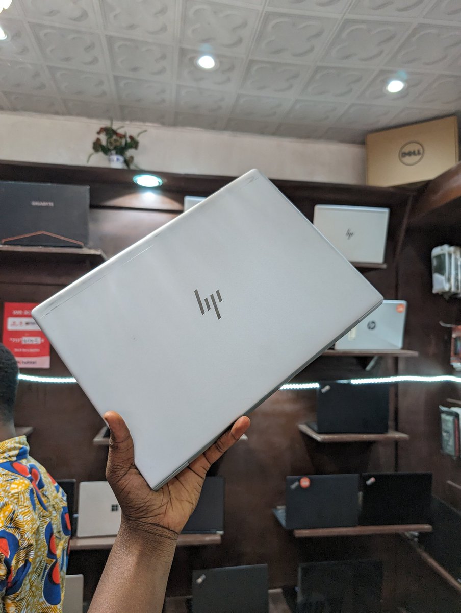 KwabsGroups's tweet image. || Gaming and Programming 💻|| 
|| HP Elitebook 745 G5 ||
|| AMD ®️ Rysen 5 Pro ™️||
|| 8gig Ram 256gig ssd ||
|| Speed 2.0 ~ 4.0 @8CPUs||
|| AMD Radeon Graphics 1gig Ded||
|| 14&quot;, Keyboard light, Fingerprint, Type c slots,Sd card slot, Fairly used🔋||
🏷️ 4,000
0240418185