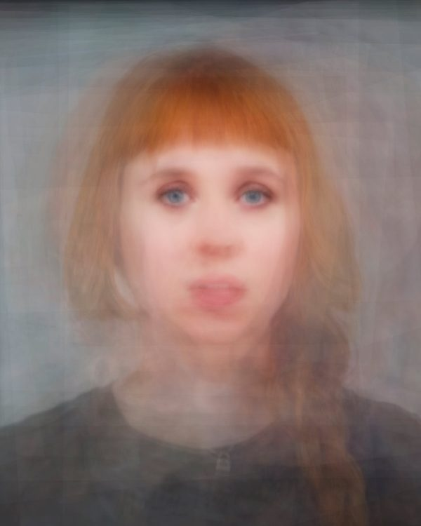 im_jonooo's tweet image. In the 2010s, new technologies like AI and machine learning became central to generative music. Artists started experimenting with neural networks, deep learning, and live coding to create new, dynamic compositions. Some key players emerged:
🎛️ Benoit and the Mandelbrots – A…