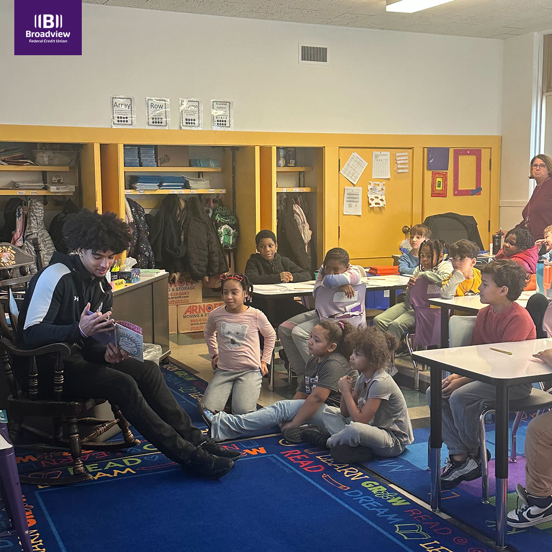 Break out the books! 📚

Our guys spent some time reading with Troy School 16 for Read Across America 📖

#UAUKNOW