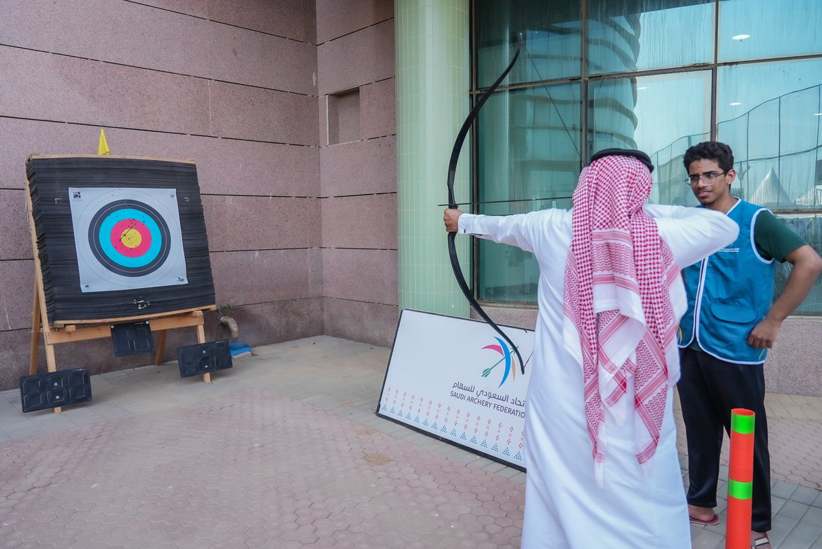 فعاليات رياضة السهام tweet media