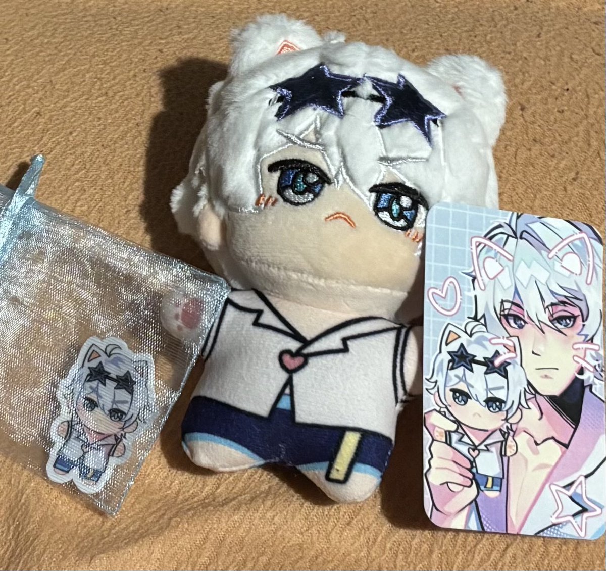 Finally hes home😭😭😭 its so adorable thank you so much!! <a href="/kevinsummernui/">Kevin Nui | Complete</a>