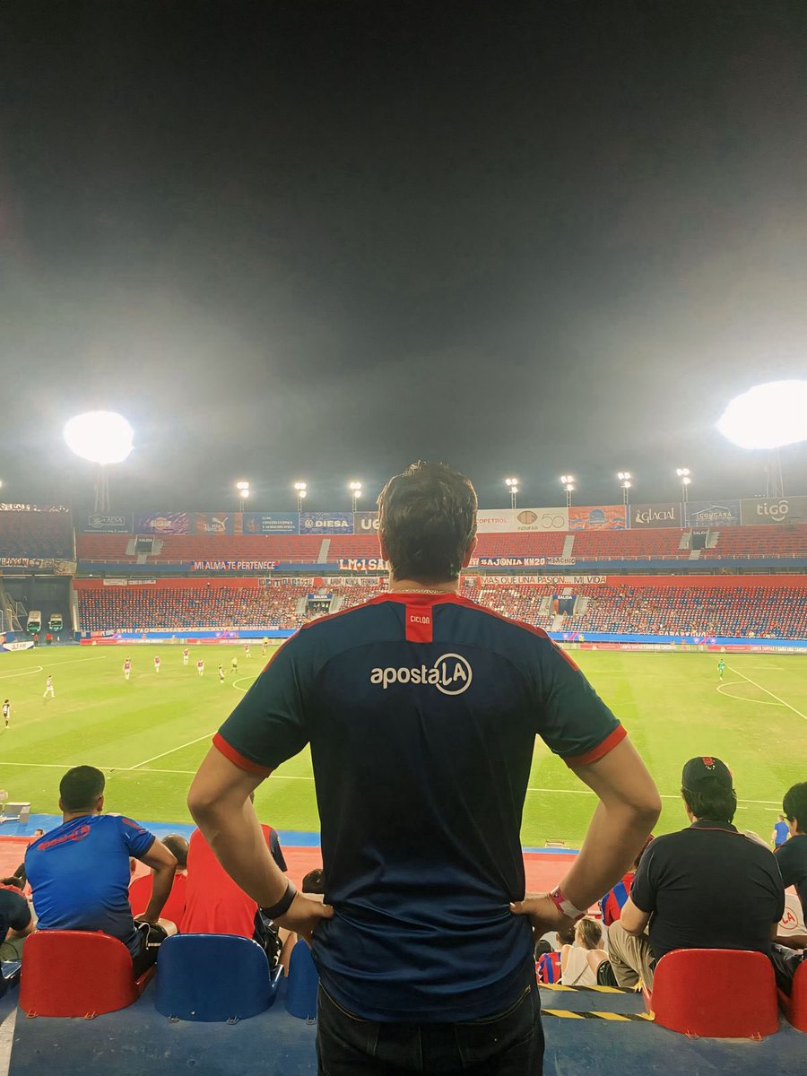 Ciclón, nacimos para hacer historia juntos!
Sueño con tener el honor de llevarte a lo más alto 🙏💙❤️🌪️🙌