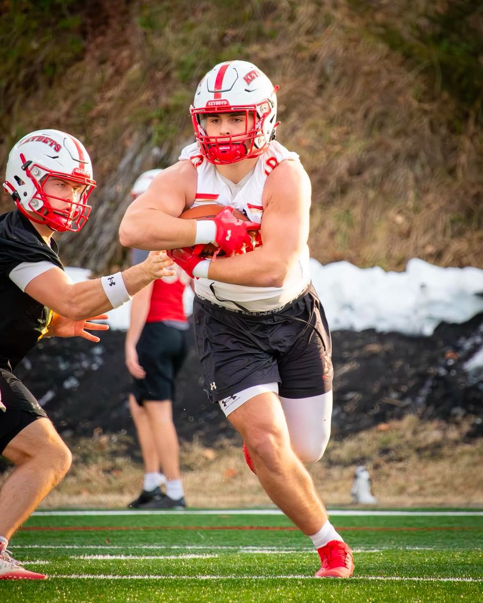 Leo Boehling2️⃣9️⃣ (@leoboehling_) on Twitter photo Spring ballin <a href="/VMI_Football/">VMI Football</a> Spring ballin <a href="/VMI_Football/">VMI Football</a>