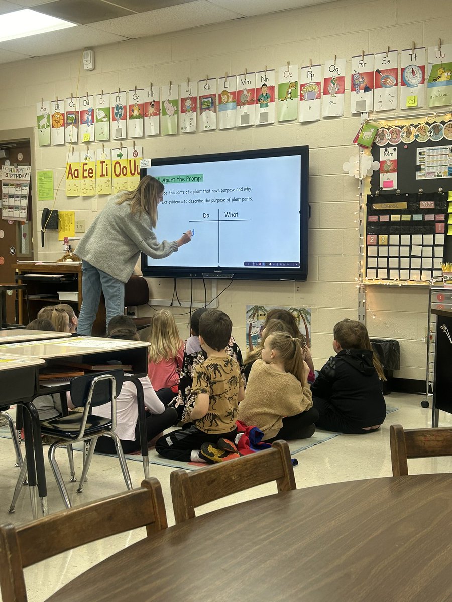 amcdonaldELA's tweet image. Completed a fantastic lesson study at Black Fox today! Spent two great days focusing on crafting intentional lessons with strong background building and TCAP-style practice. Excited to see the impact in the classroom! #ELA #LessonStudy #TCAP