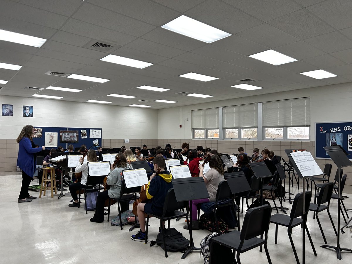 The Kettering Middle School Orchestras sounded outstanding in their preparations for their upcoming concert this Thursday, 3/6. Mrs. Dennis and Ms. Bruno have done a great job in preparing these students!