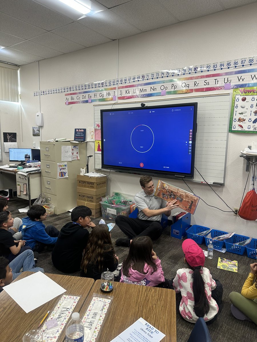 We’re kicking off Nevada Reading Week‼️

Thank you to our friends at Addeliar Guy Elementary School for having us to come read 📚