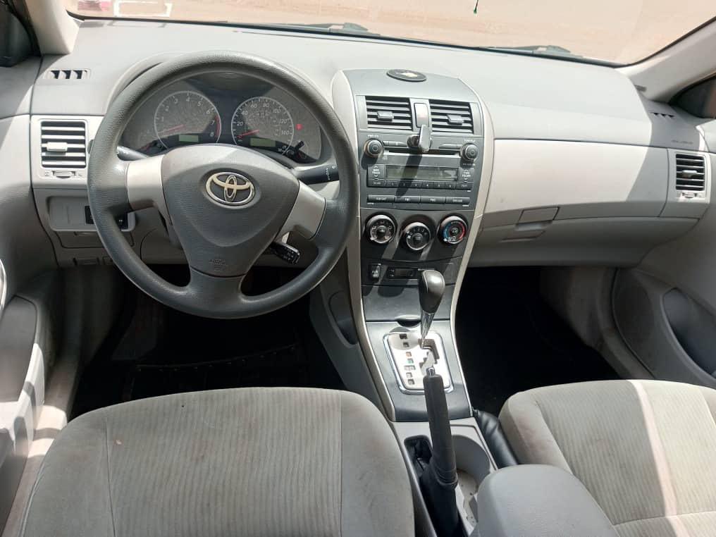 marikomobility's tweet photo. *TOYOTA-COROLLA LE 🚘* 
*ANNÉE 2010🤍*

*Boîte Automatique*
*Essence ⛽️ Zéro reproche*
*Bien climatisée Tout-Finit*
*04cylindres Vvti* 

*Prix:5.500.000fcfa* https://t.co/8D29xxfbq4