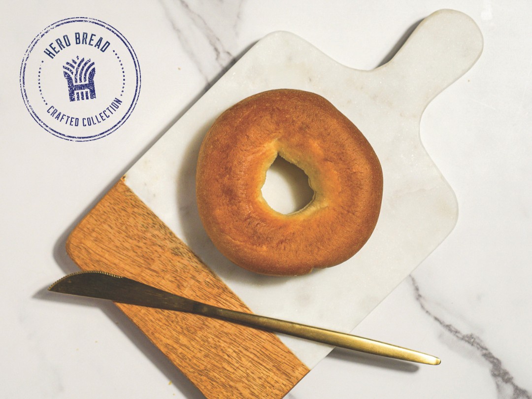 🚨 They're BACK! 🚨 Our fan-favorite 4g Net Carb Hero Bread™ Classic Plain Bagel is available again for single-purchase! They sold out in only 4 days last time, so hurry up and grab yours before they're gone! 🏃💨 

Shop now 👉 bit.ly/4gcb2gv