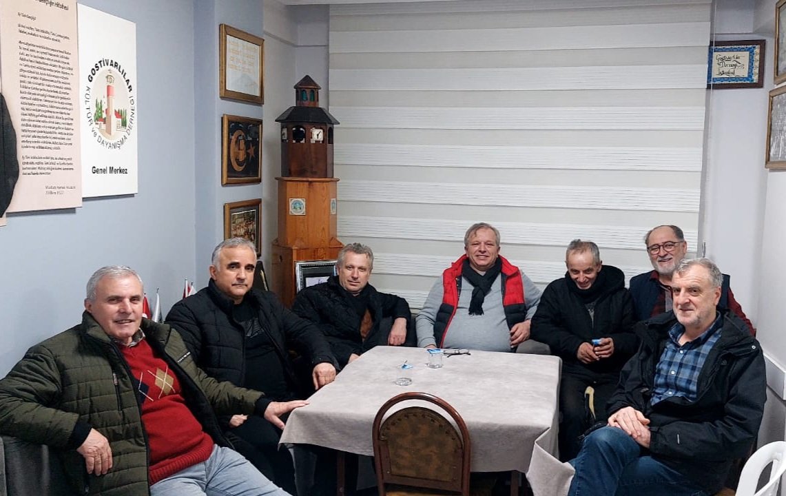 GostivarDer's tweet photo. 3 Mart 2025 Pazartesi

#Ramazan3 GostivarlılarDerneği
Gostivarlılar Derneği Genel Merkezimizde, *"Üyelerimize, Gönüllülerimize Gostivar'a herkes'e çok çok selamları var."*
#Muzaffer
#KeramDeari
#ZülbaharÖztaş
#AbdurrahimDeral
#HarunMasanoğlu
#YaşarTürkmen
#YusufAlgaç
#OrhanSipahi https://t.co/W8SlsSzew8