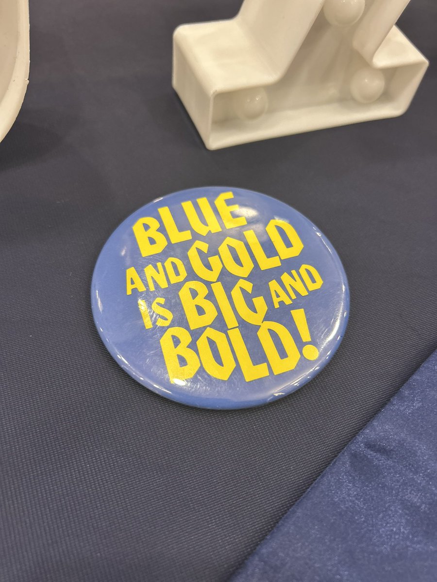 Future <a href="/uiowa/">University of Iowa</a> educators, come visit Table 32 at the Education Career Fair!

Look for the ridiculously tall superintendent ready to chat about how Morton Grove SD 70 supports teachers &amp; students. See you TODAY 3–5 PM at the Iowa Memorial Union!

#UIowa #EducationCareers #inspire70