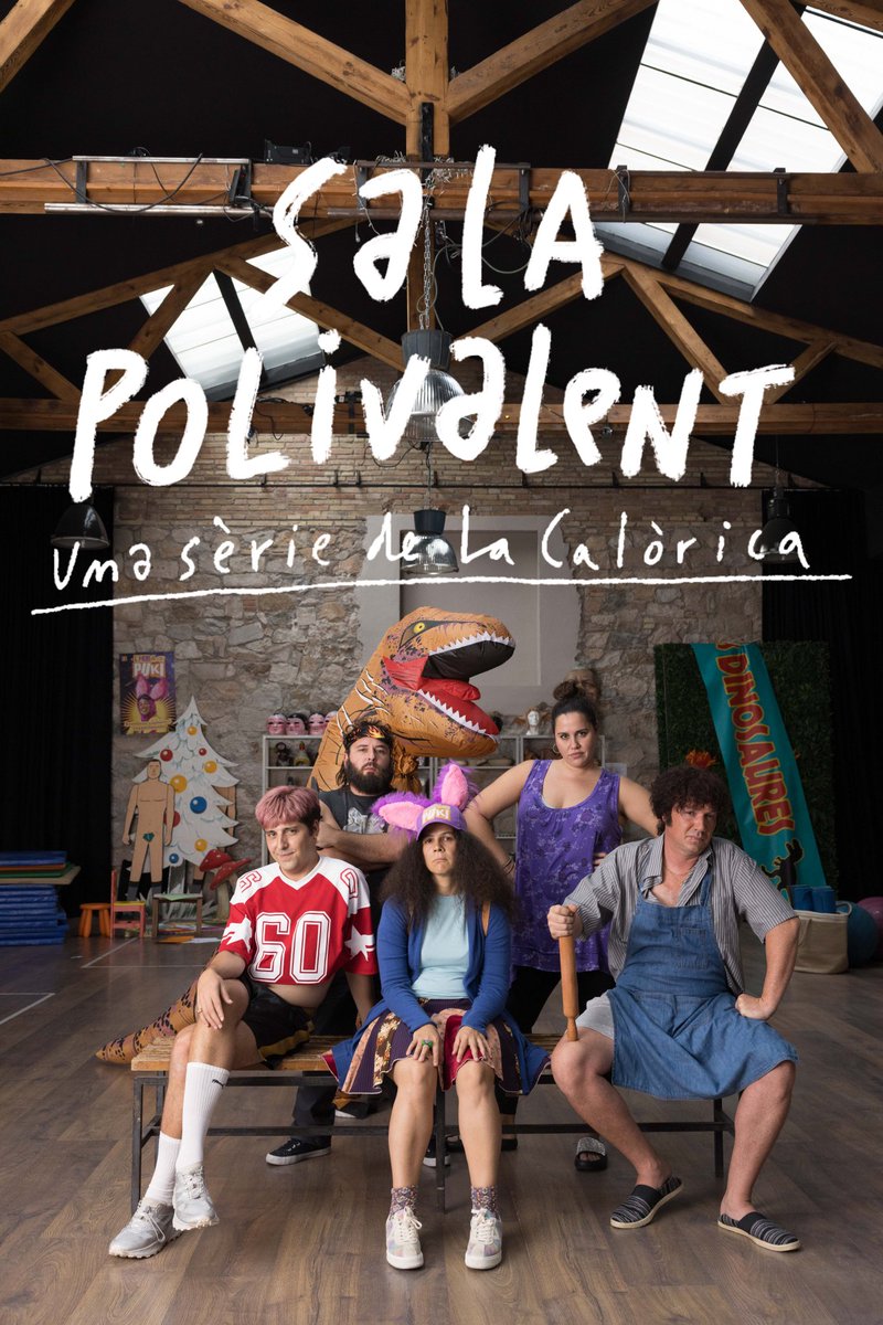 Divertidísima, una mirada cínica a la societat actual. 'Sala polivalent',  la sèrie de La Calòrica, és una demostració del seu geni en un altre mitjà, del teatre a la televisió. El capítol 3, revisionisme de 'L'hora d'en Puki' és alta comèdia
#SalaPolivalent3Cat