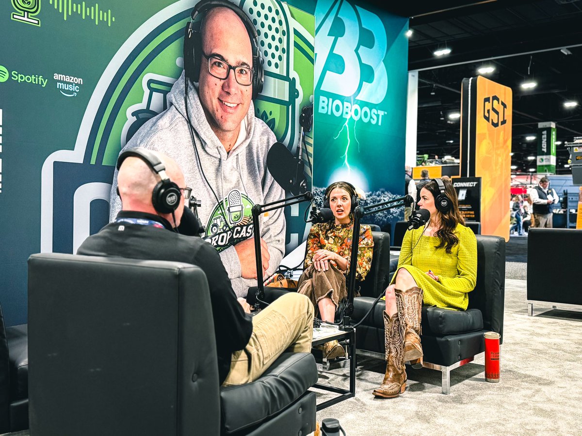 bw_fusion's tweet image. Day ✌️ at #CommodityClassic is 🔥! Catch Greg McClure breaking down our game-changing #planterbox treatment at 4PM—then stick around for happy hour. Booth 4356. Don’t miss it! 🍻 #Classic25 #agronomy