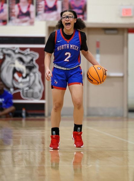 Byron Mobley (@coachmobley05) on Twitter photo If your PG <a href="/StephMobley2026/">Stephanie Mobley</a> don't look like this I don't want them leading my team!
#FLOORGENERAL If your PG <a href="/StephMobley2026/">Stephanie Mobley</a> don't look like this I don't want them leading my team!
#FLOORGENERAL