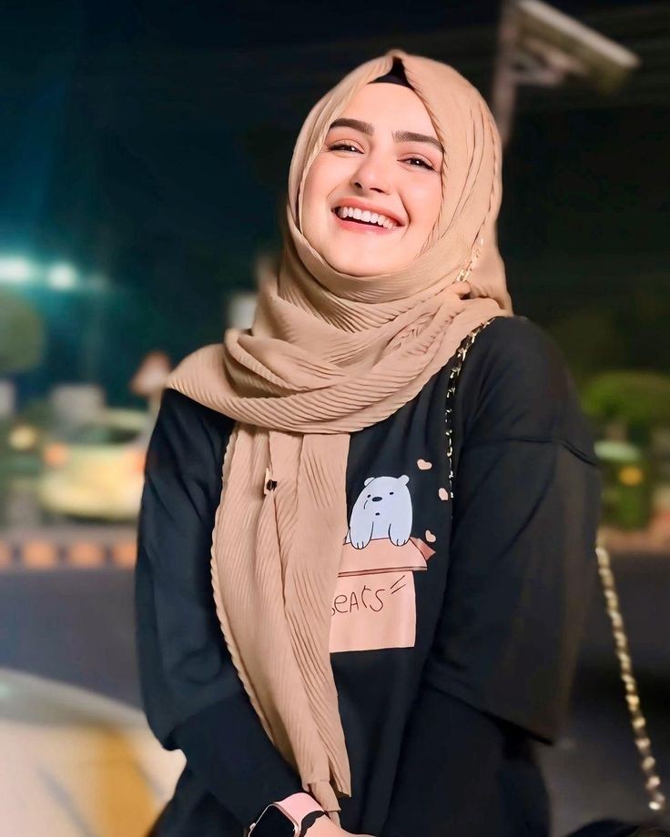 ❤❤
True love is not just words, but actions. The one who values ​​you will fight to keep you, even in difficult times.
❤❤