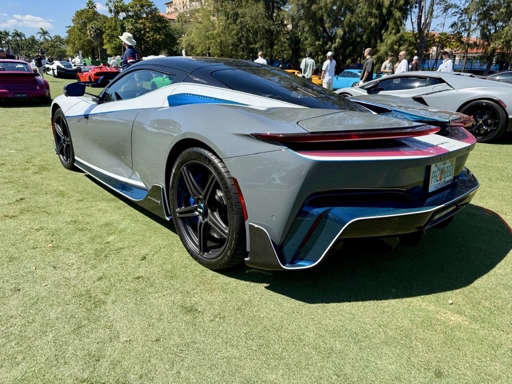 AutomobiliPinin's tweet photo. The #BattistaAnniversario joined the exclusive #100Club at #ModaMiami, celebrating automotive excellence at The Biltmore Hotel.
A spectacular showcase of rare masterpieces, united by passion and craftsmanship. https://t.co/Hy9BmkXGkT