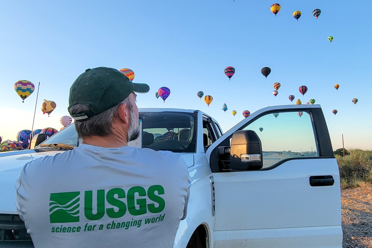 USGS's tweet image. 🎉 Happy 146th birthday to us! 🎉
We know, we know...we don’t look a day over 145 — but hey, that's super young in geologic time!
#HappyBirthday #Science