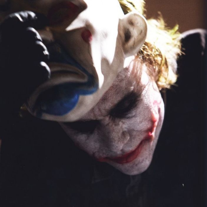 pedestrian's tweet image. 