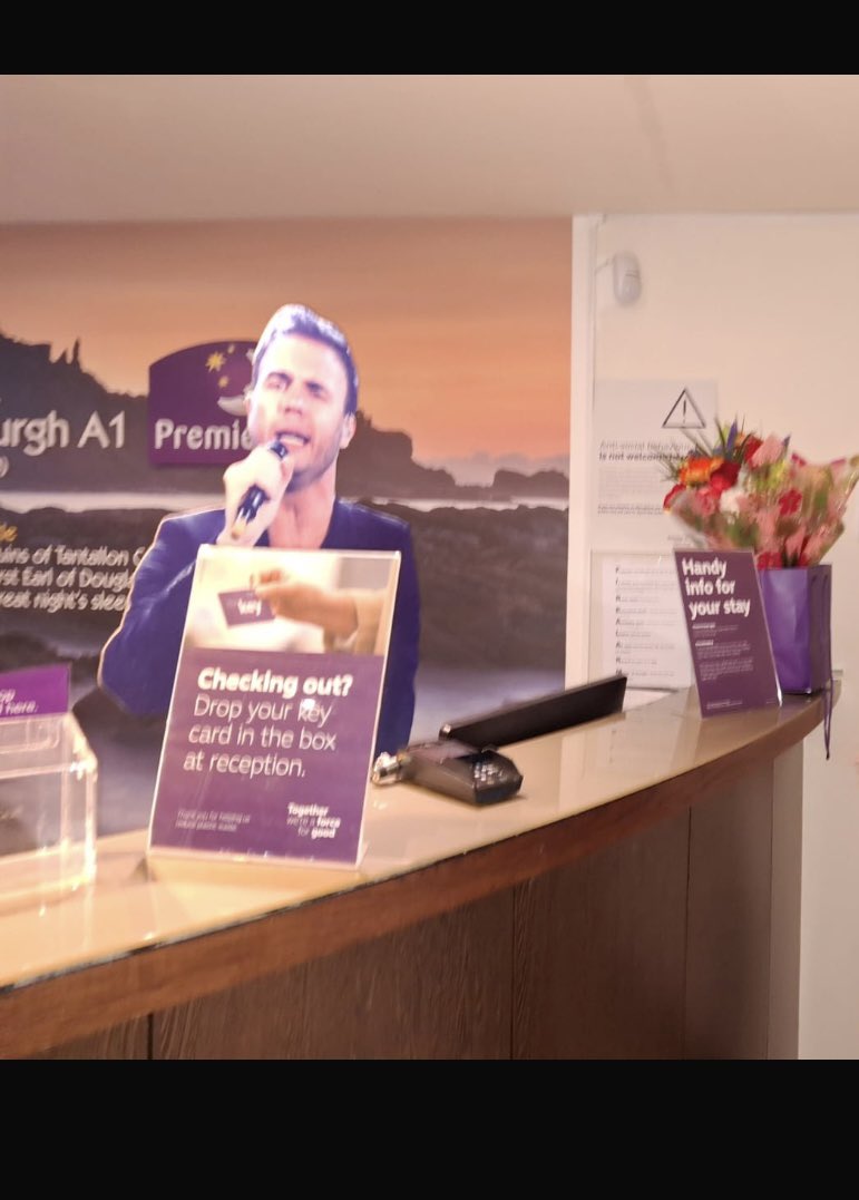 julie bateman tweet media