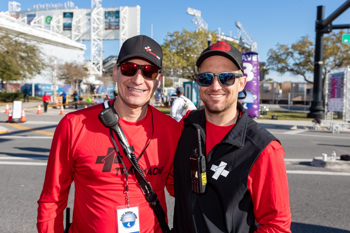 More than 15,000 runners gathered to tackle the legendary “Green Monster” at the #GateRiverRun this weekend! As the official medical sponsor, our <a href="/UFHealthJax/">UF Health Jacksonville</a> volunteers were able to assist runners at first aid stations along the course and in the medical tent at the finish line!