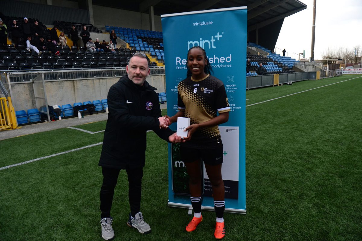 Your Kelly Cup 2025 Champions 💪🏼🏆

Congratulations also to Eve Dossen on her player of the match award 👏🏻👏🏻