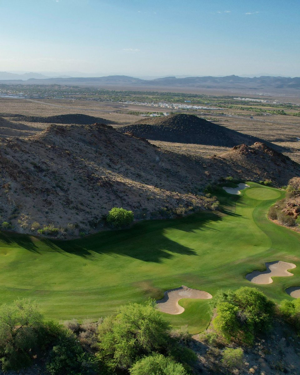 Cascata Golf Club (@cascatagolf) on Twitter photo Hole #14 – this signature hole combines breathtaking scenery with considerable challenge, as the dramatic dogleg winds left around red desert hills and narrows downhill toward a protected green.
How do you play a dogleg?
📸: <a href="/OffTheDeckGolf/">Off The Deck Golf</a>
#Cascata #golf #dogleg #par4 Hole #14 – this signature hole combines breathtaking scenery with considerable challenge, as the dramatic dogleg winds left around red desert hills and narrows downhill toward a protected green.
How do you play a dogleg?
📸: <a href="/OffTheDeckGolf/">Off The Deck Golf</a>
#Cascata #golf #dogleg #par4