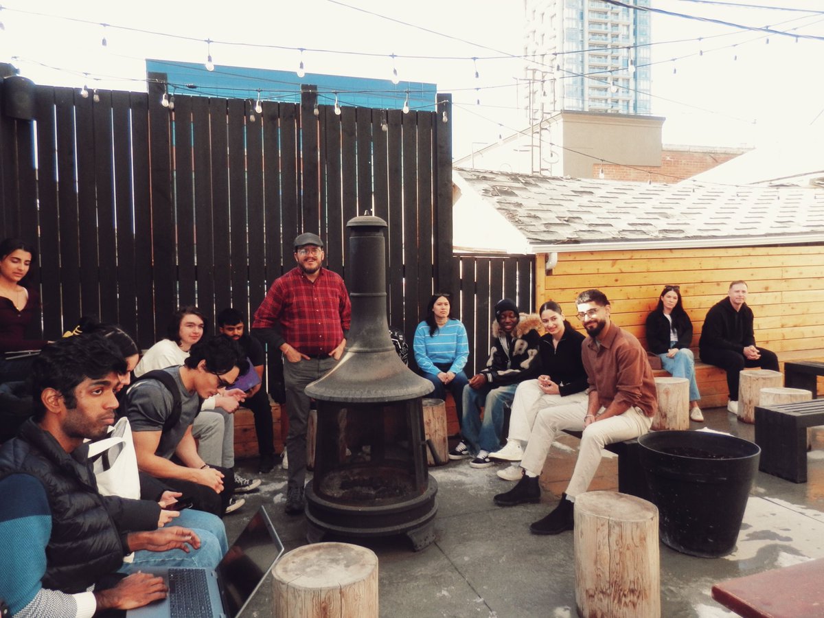 yesterday nodes in calgary, zurich, la, waterloo, london++ were working on their passion projects

photobooks, retro apps, castle sketches, drones, open source software, film trailers and more!